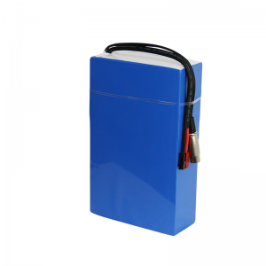 Pack de batterie au lithium personnalisée 36V 48V 52V Grade A cellules pour les outils électriques électriques pour le scooter électrique en fauteuil roulant électrique